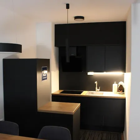 公寓 Luksuzni Stan Novogradnja 希贝尼克