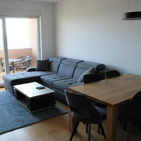 Luksuzni Stan Novogradnja *